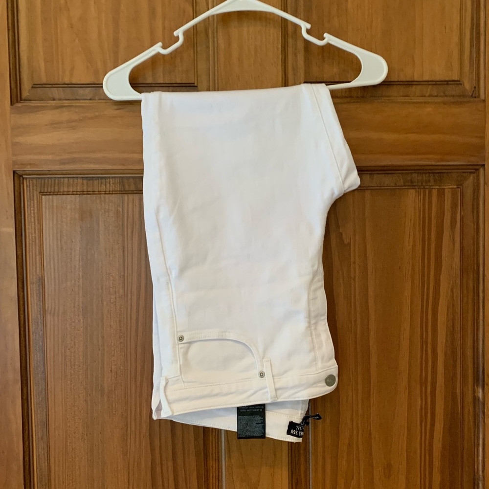 NYDJ Curves 360 White Jeans